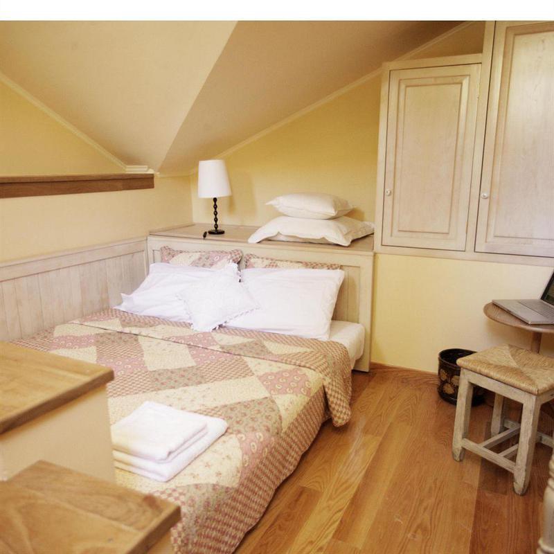 Traditional Hotel Ianthe Véssa Buitenkant foto