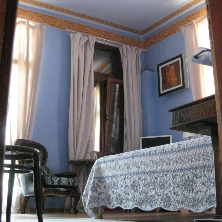 Traditional Hotel Ianthe Véssa Kamer foto
